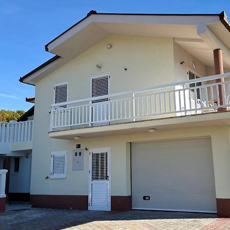 Home Coric Posusje Buitenkant foto